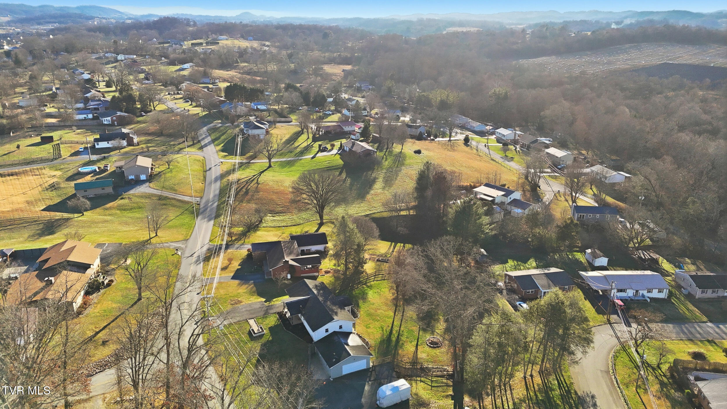 765 Liberty Church Road Kingsport, TN 37663 - Photo 48 of 59 50_dji_20251215155127_0138_d