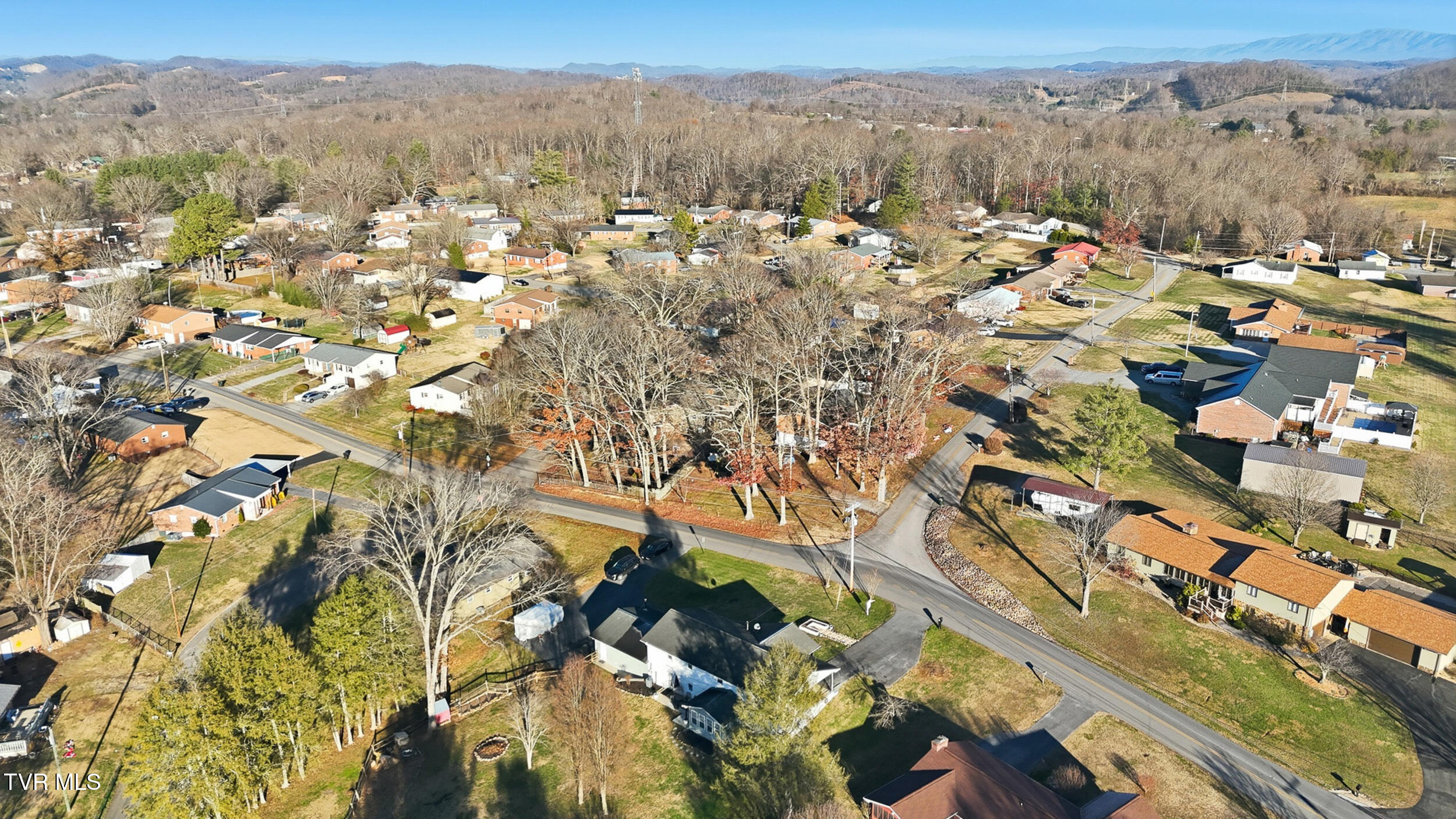 765 Liberty Church Road Kingsport, TN 37663 - Photo 51 of 59 53_dji_20251215155216_0141_d