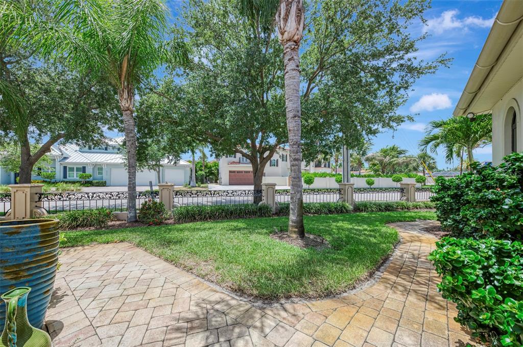 256 Pensacola Road Venice, FL 34285 - Photo 76 of 100