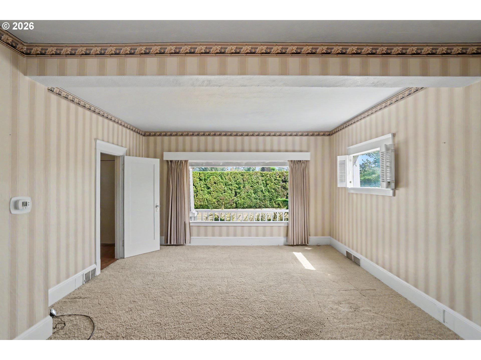 11874 Hazelgreen Road Northeast Silverton, OR 97381 - Photo 8 of 48 Gallery Image 8