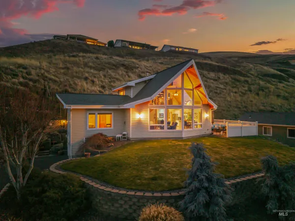 $624,900 | 66 Appleford Court, Asotin, WA 99402