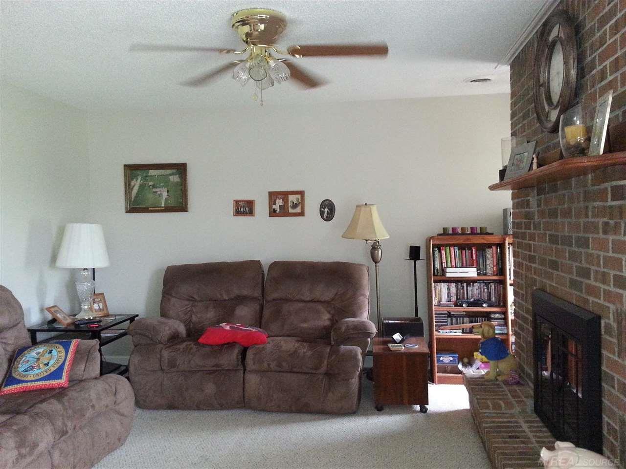 11140 Hill Road Memphis, MI 48041 - Photo 8 of 56 31243705-7.JPG