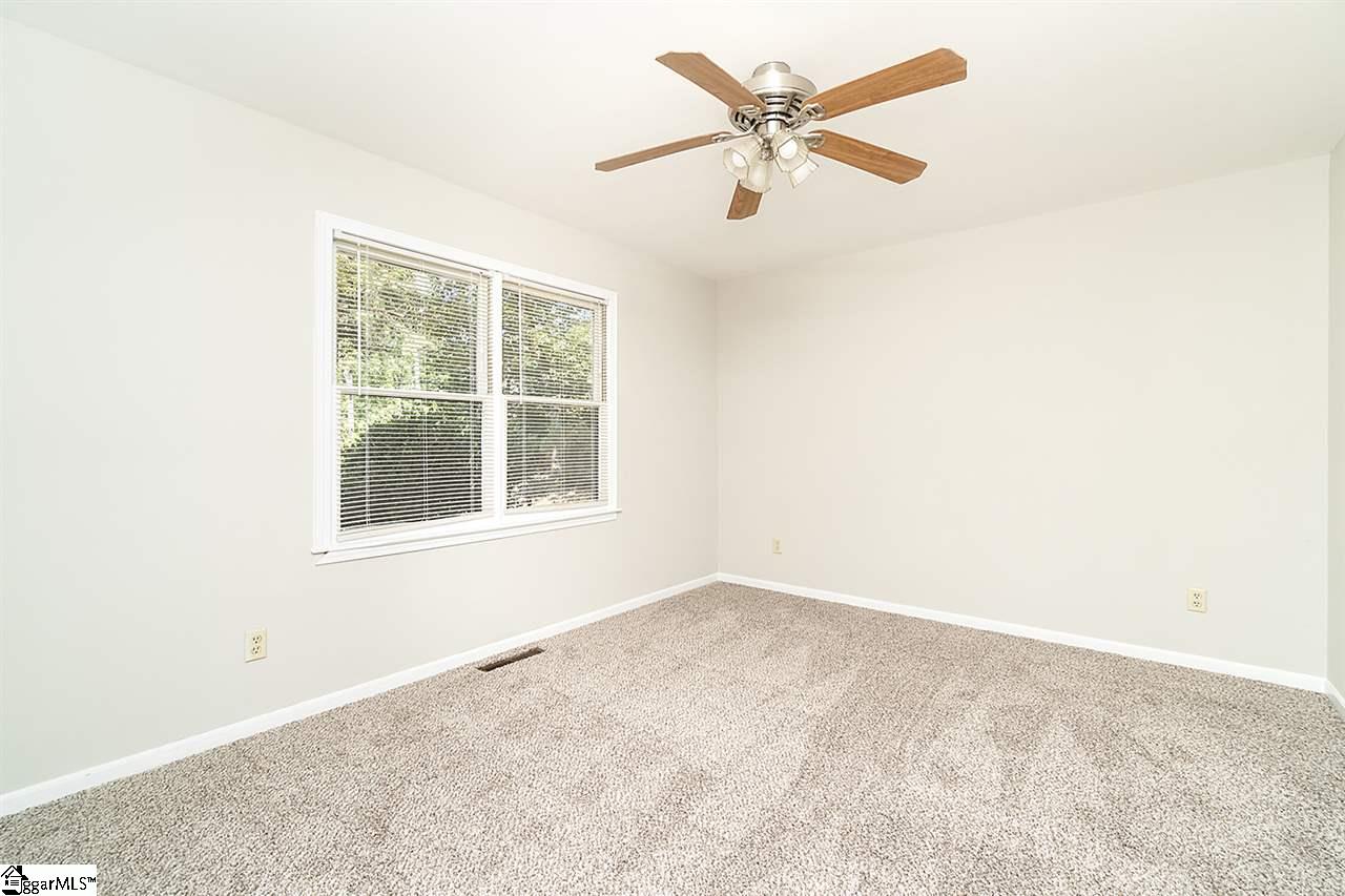1113 Roper Mountain Road Greenville, SC 29615 - Photo 19 of 25