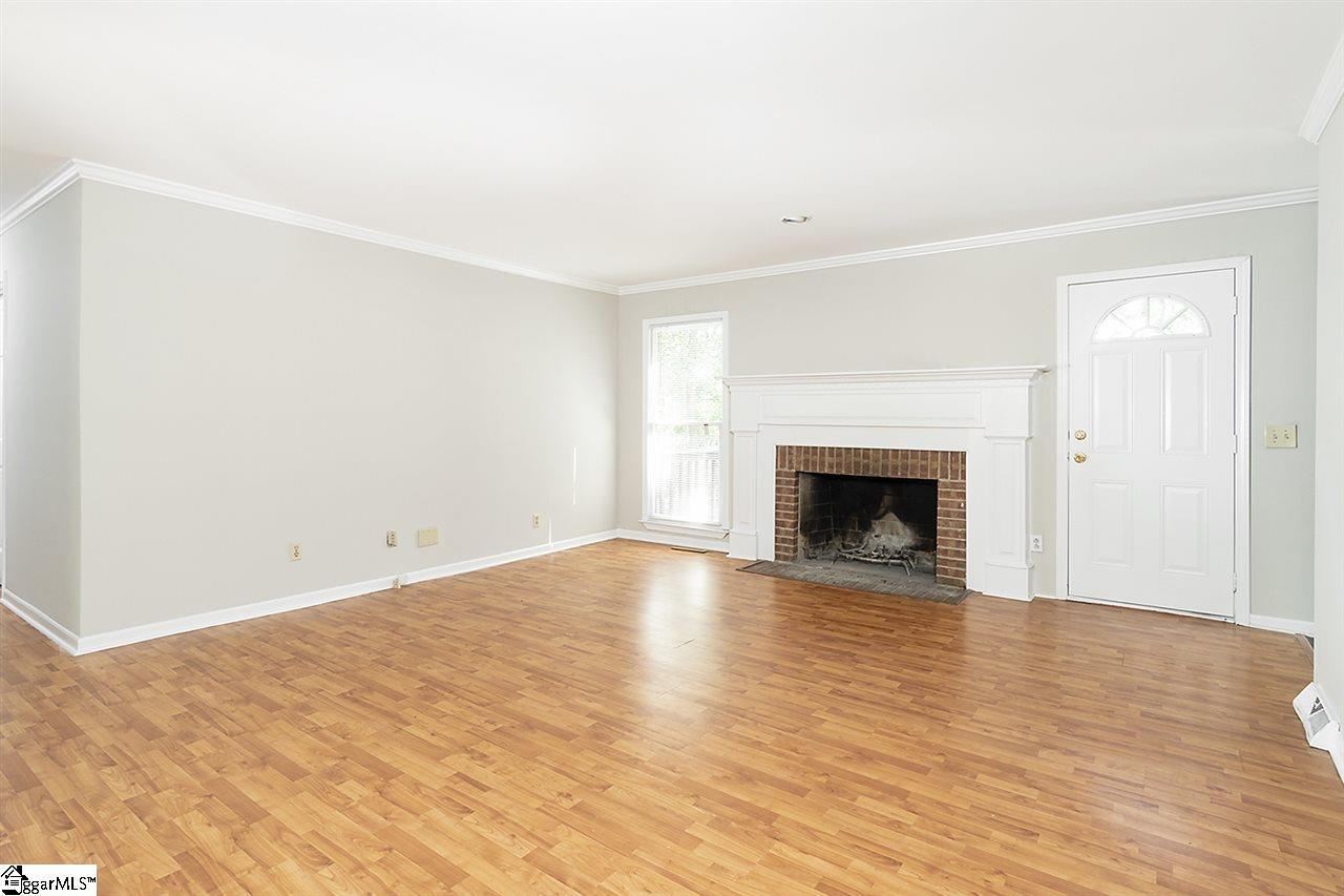 1113 Roper Mountain Road Greenville, SC 29615 - Photo 8 of 25