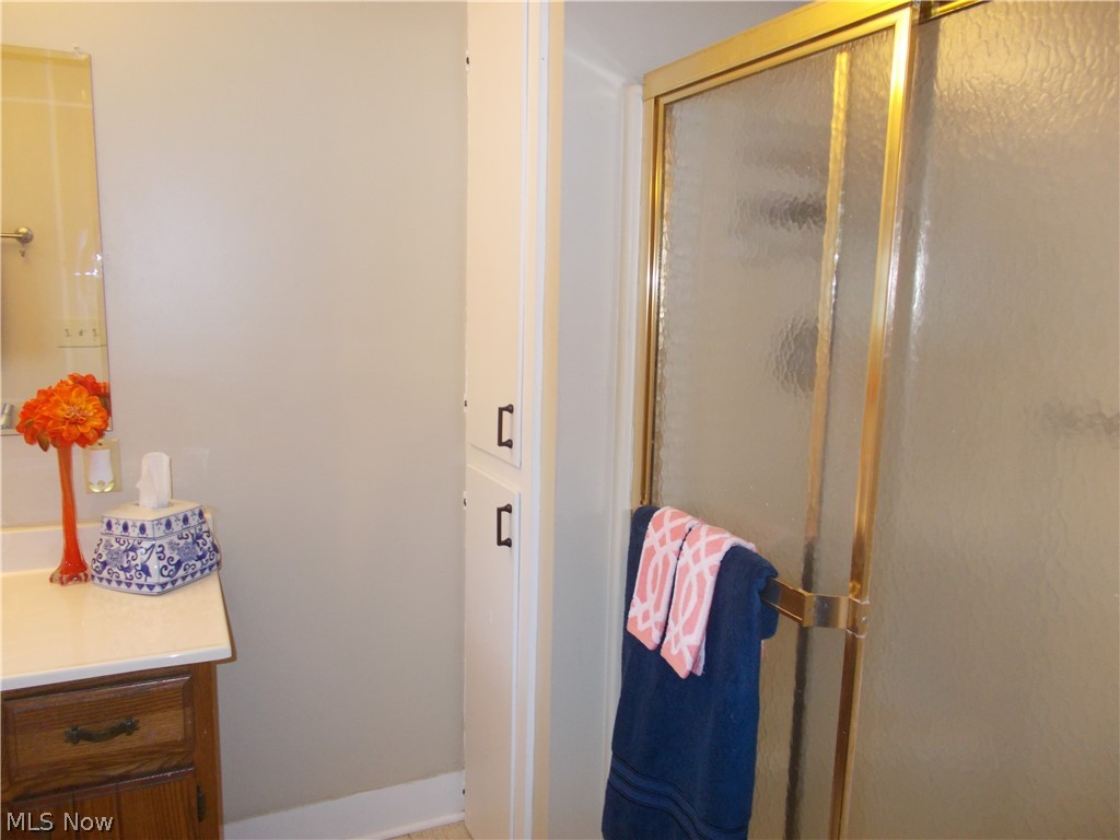1464 Krumroy Road Akron, OH 44306 - Photo 15 of 35