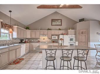 2280 Steinkoenig School Road Highland, IL 62249 - Photo 11 of 24 Gallery Image 11
