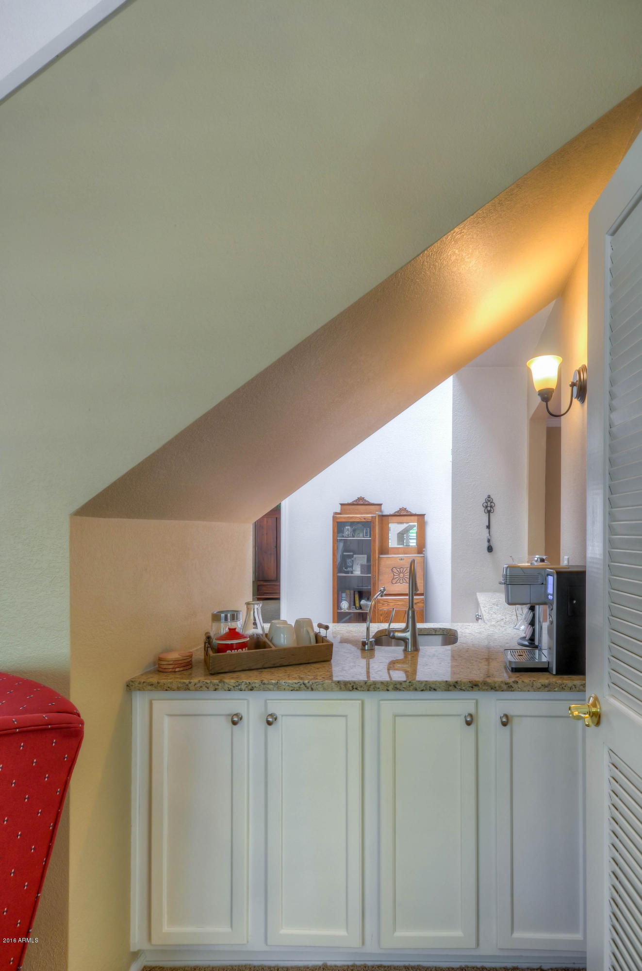 1433 North Woodside Road Chandler, AZ 85224 - Photo 14 of 70 Living Room (10)