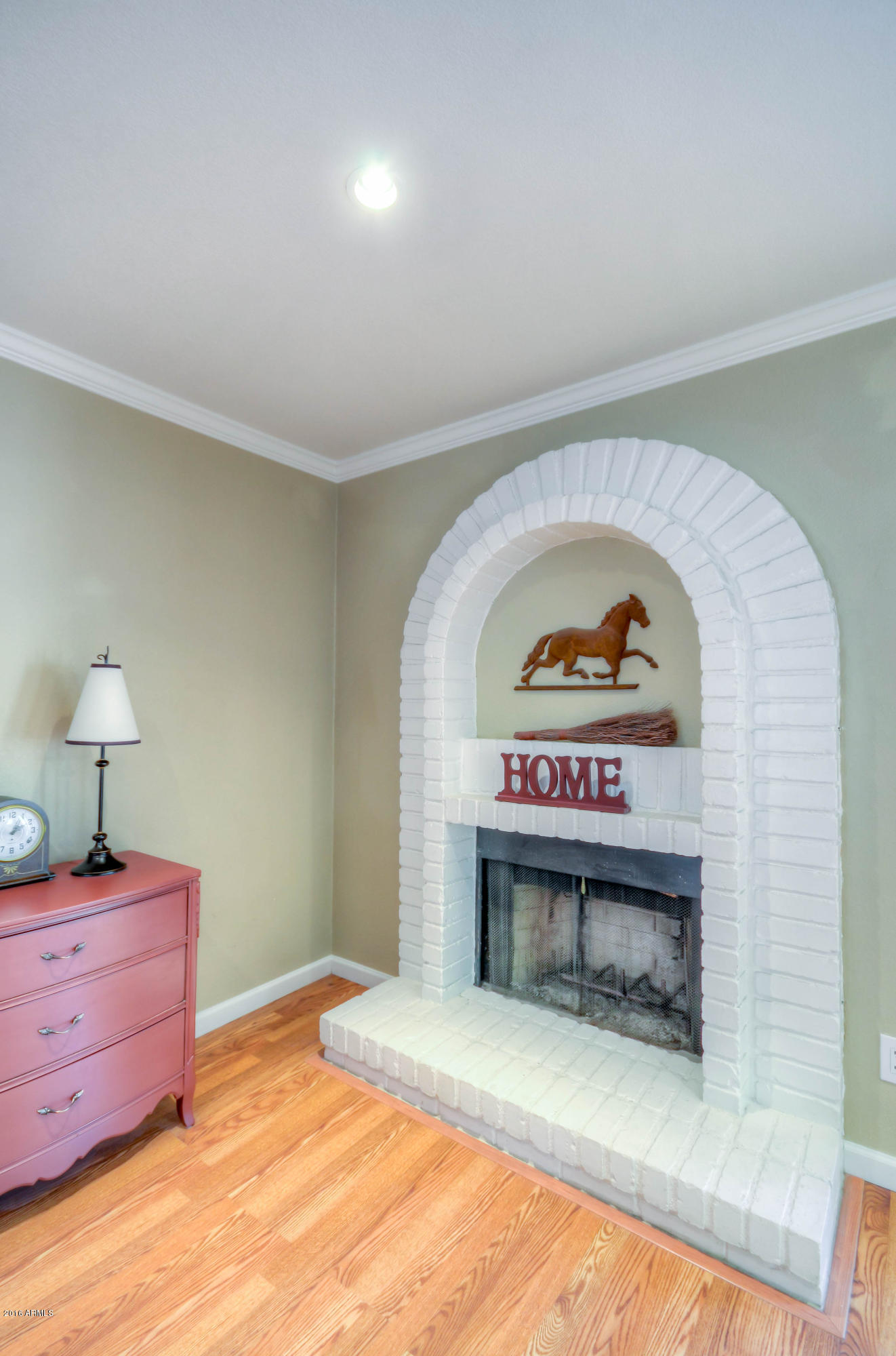 1433 North Woodside Road Chandler, AZ 85224 - Photo 28 of 70 Family Room (4)