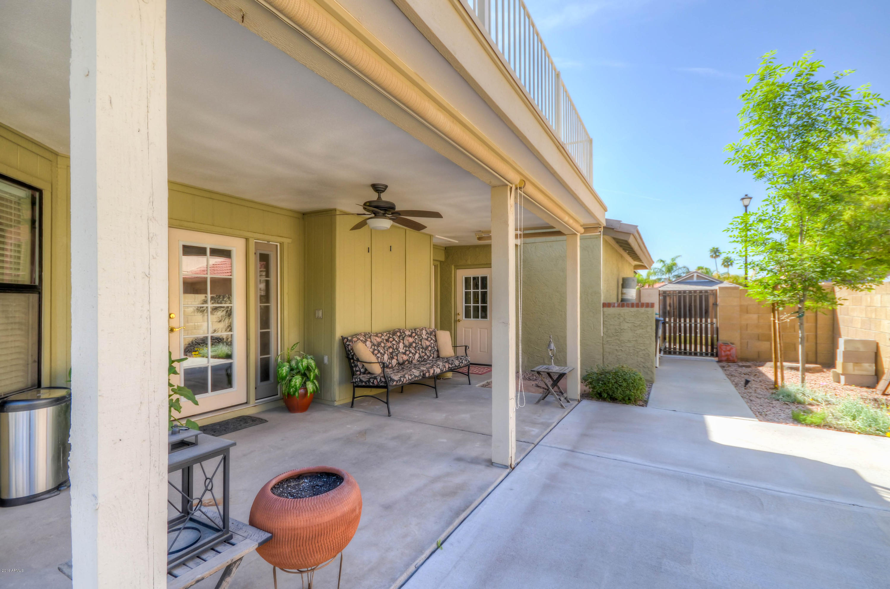 1433 North Woodside Road Chandler, AZ 85224 - Photo 64 of 70 a backyard of a house with seating space