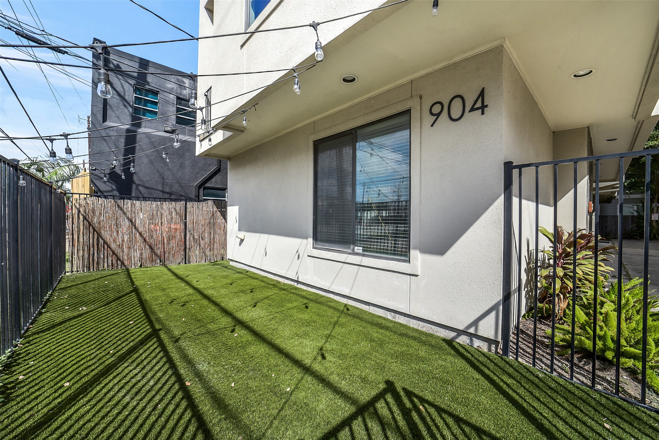 904 Roy Street Houston, TX 77007 - Photo 28 of 32