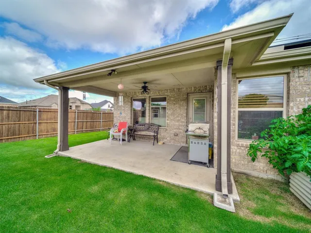 $355,000 | 2400 Briarhurst Court, Denton, TX 76207