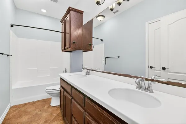 $2,695 | 4018 Puget Sound Drive, Corpus Christi, TX 78410