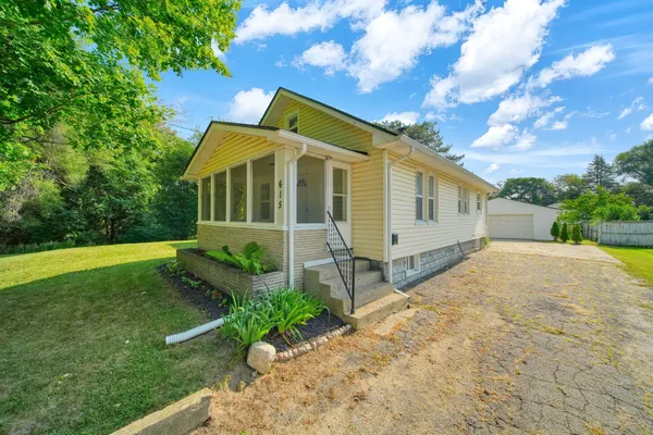 $198,000 | 615 North Pleasant Street, Jackson, MI 49202