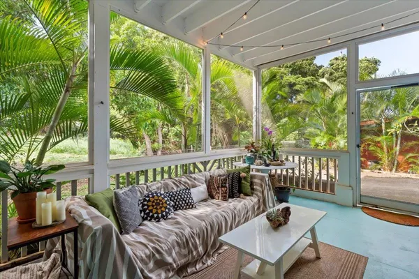$1,449,000 | 568 Hana Highway, Unit B, Paia, HI 96779