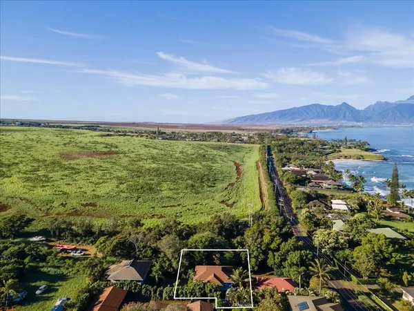 $1,449,000 | 568 Hana Highway, Unit B, Paia, HI 96779