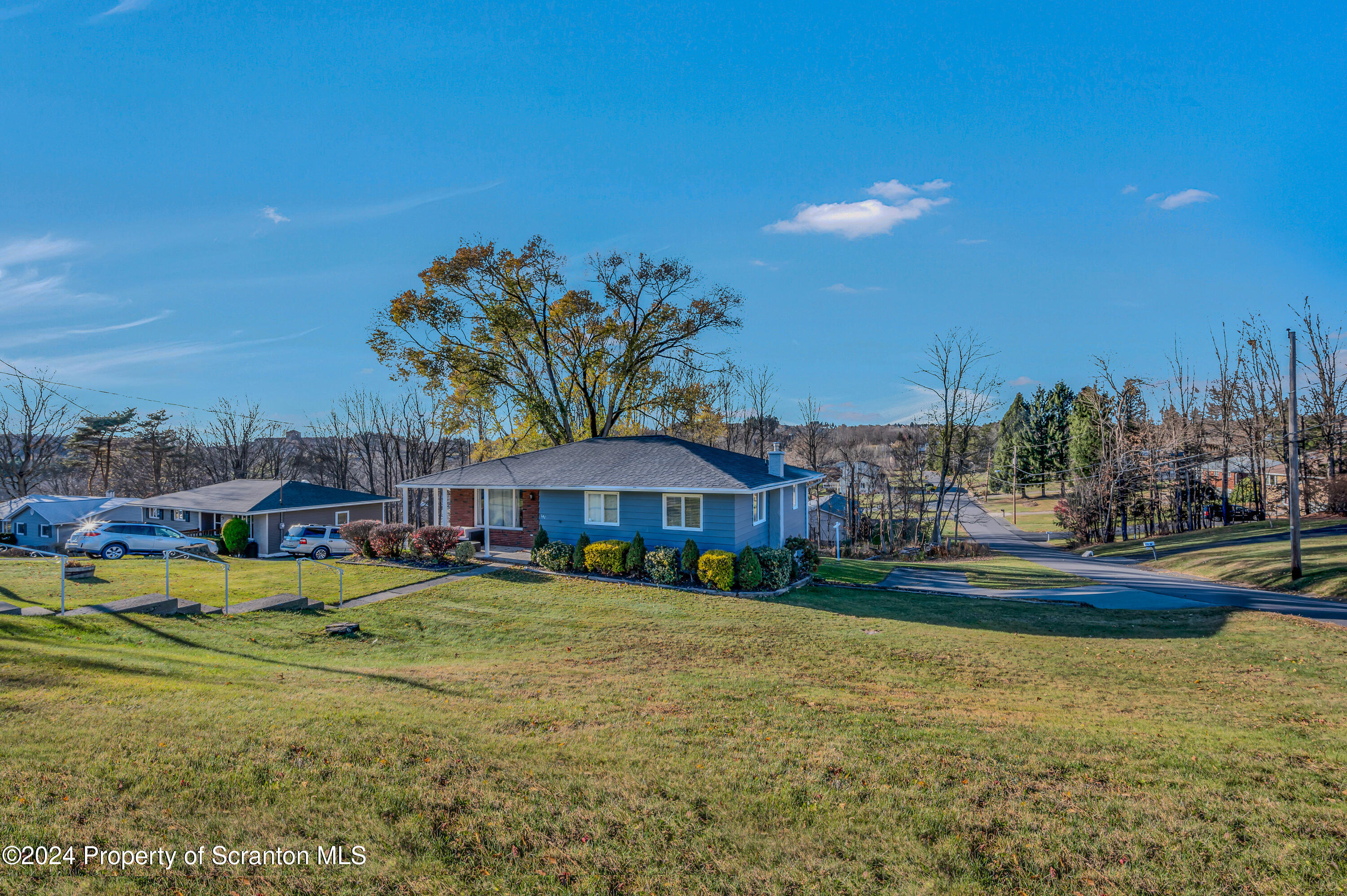 141 Beverly Drive Clarks Summit, PA 18411 - Photo 2 of 37