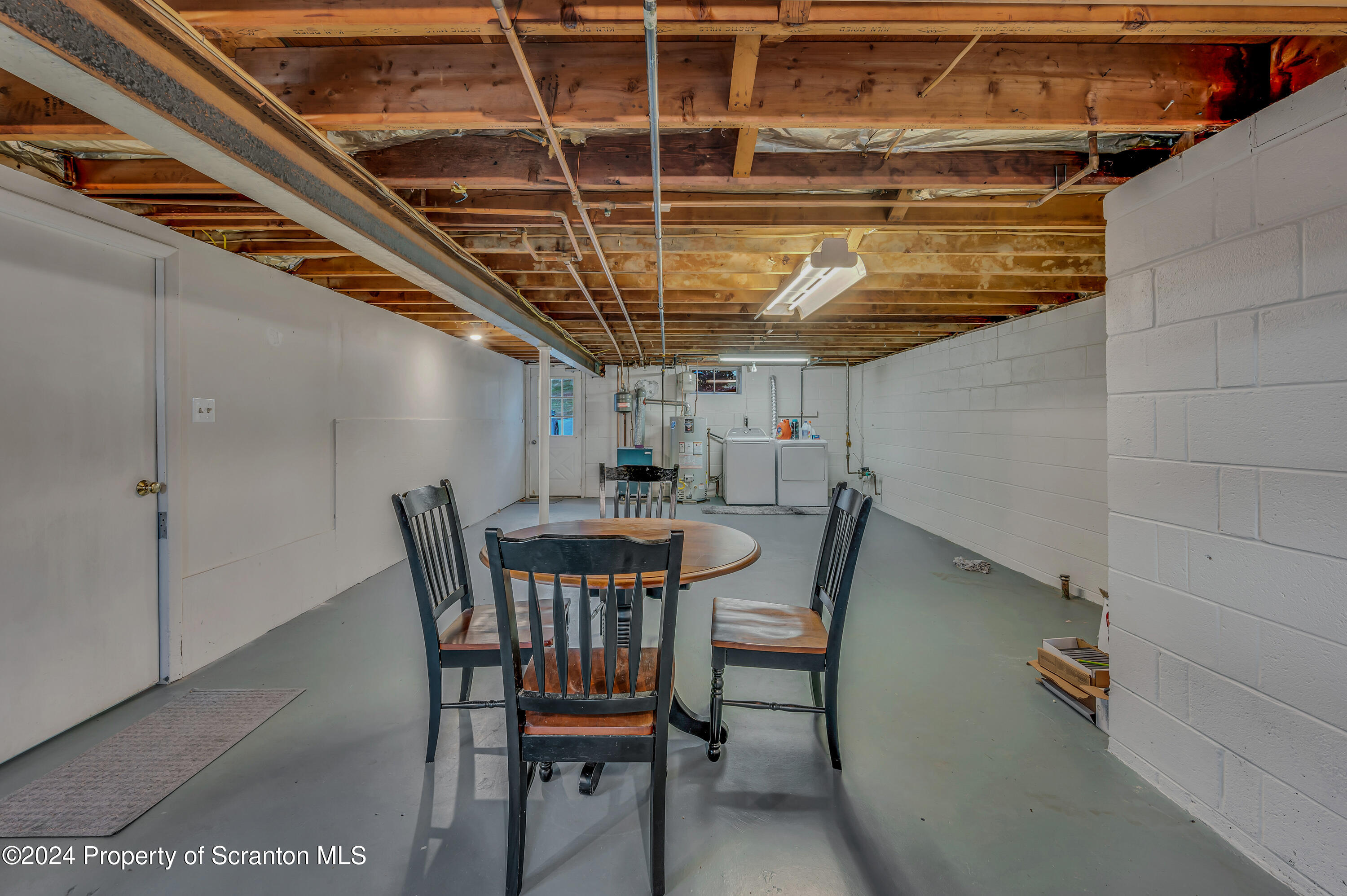 141 Beverly Drive Clarks Summit, PA 18411 - Photo 25 of 37