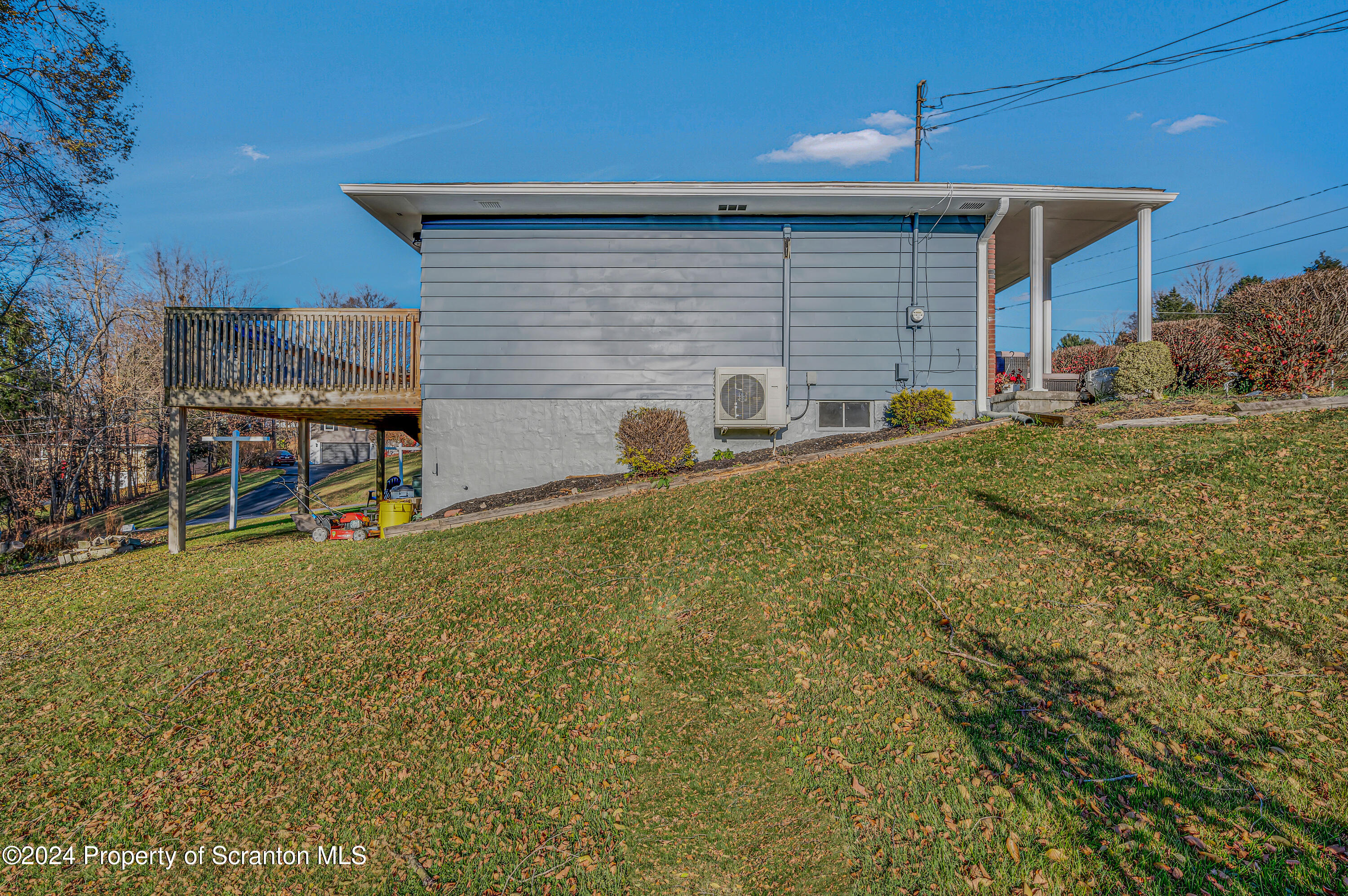 141 Beverly Drive Clarks Summit, PA 18411 - Photo 33 of 37