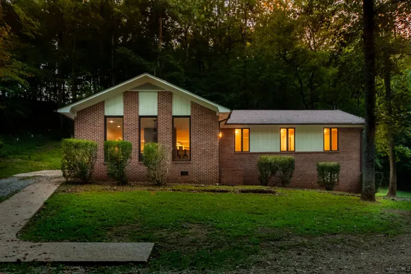 $799,600 | 5251 Lewisburg Highway, Pulaski, TN 38478
