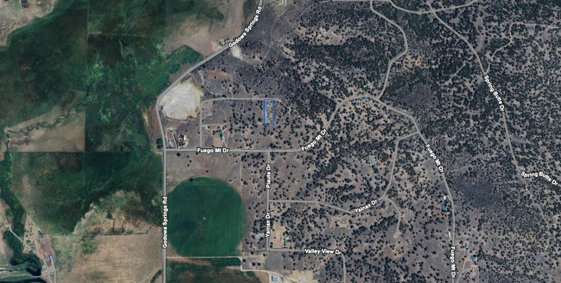 0 Quarry Circle, Unit 17 Beatty, OR 97621 - Photo 10 of 11 a view of a garden