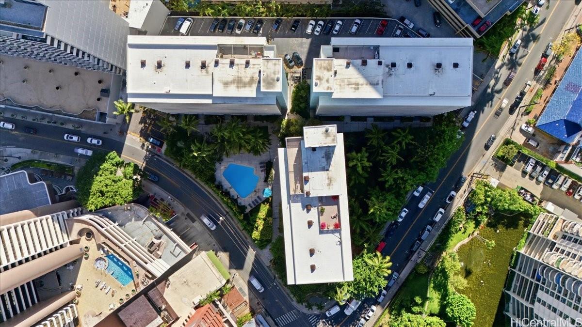 425 Ena Road, Unit 207B Honolulu, HI 96815 - Photo 1 of 25