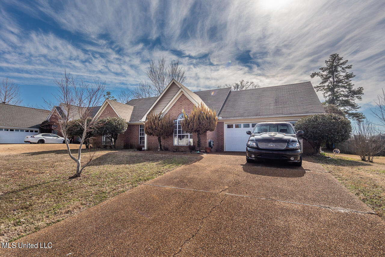 2037 Heather Ridge Southaven, MS 38672 - Photo 3 of 24 HeatherRidge-4-4