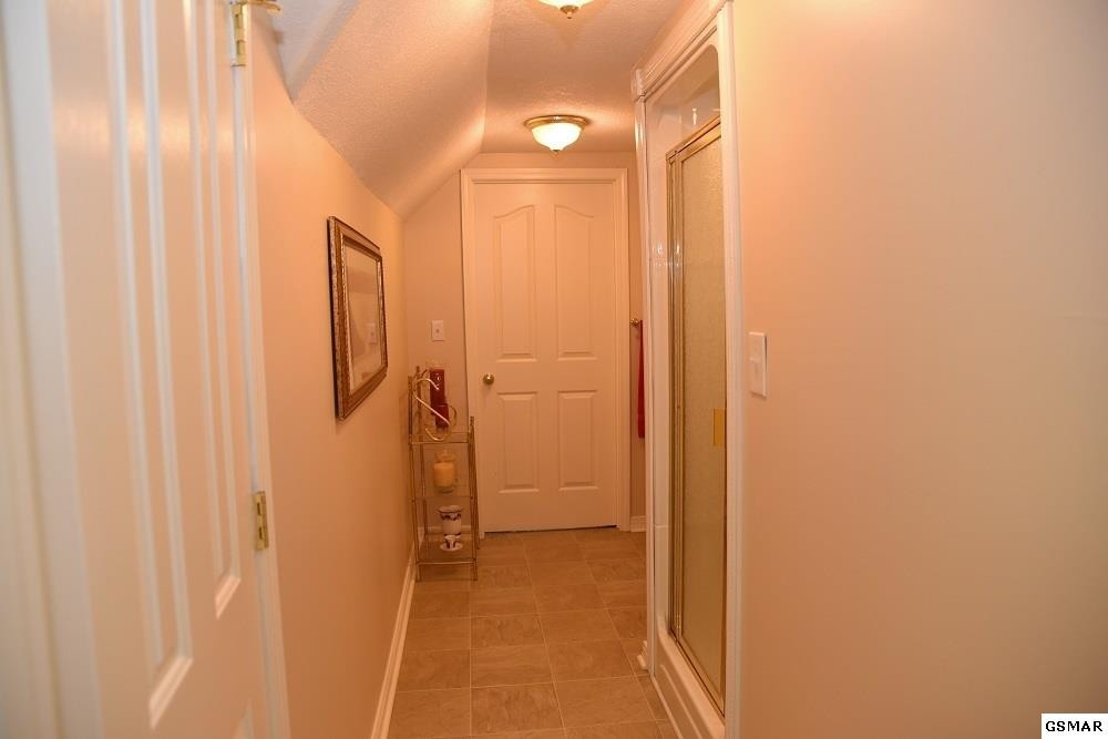 2015 James Road Sevierville, TN 37876 - Photo 21 of 28 Gallery Image 21