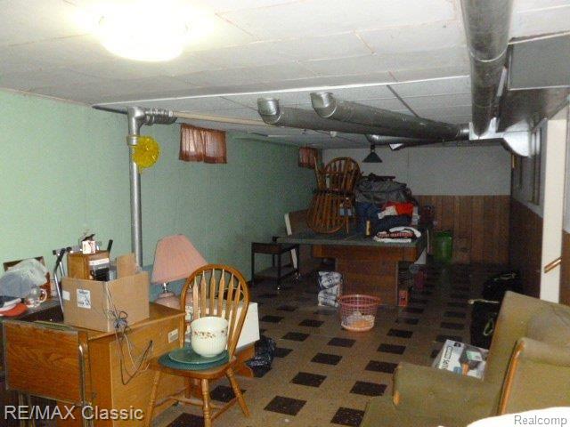 2769 Cumberland Road Berkley, MI 48072 - Photo 15 of 22 P1030154.JPG