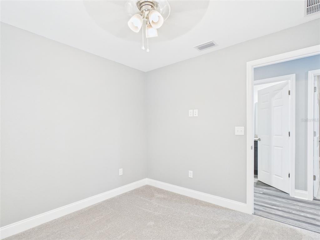 1343 Providence Road Lakeland, FL 33805 - Photo 14 of 29
