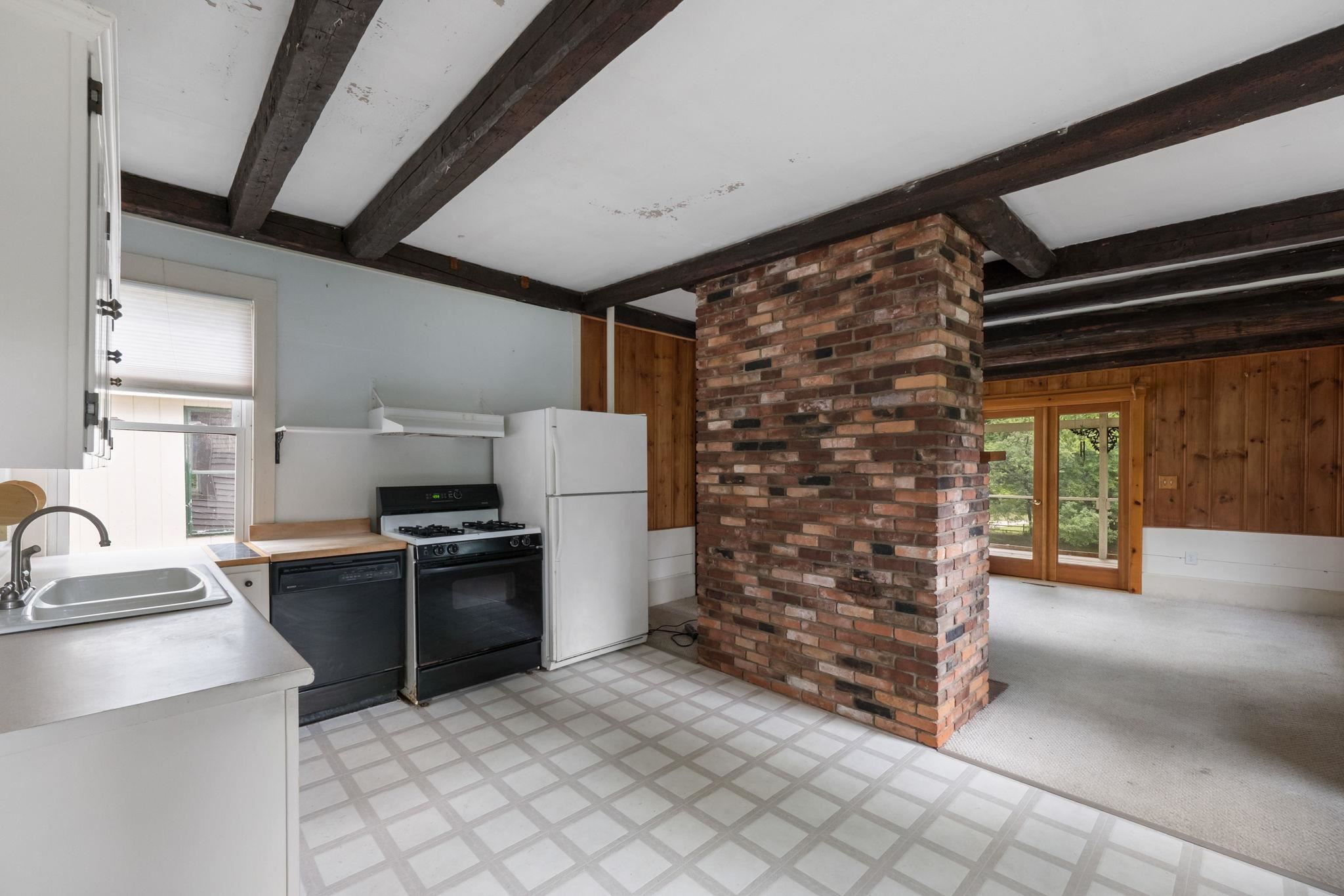 683 Dundee Road, Unit 10 Jackson, NH 03846 - Photo 13 of 38