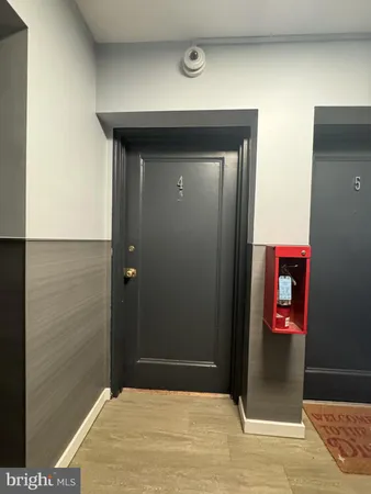 $2,100 | 500 South Courthouse Road, Unit 4, Arlington, VA 22204