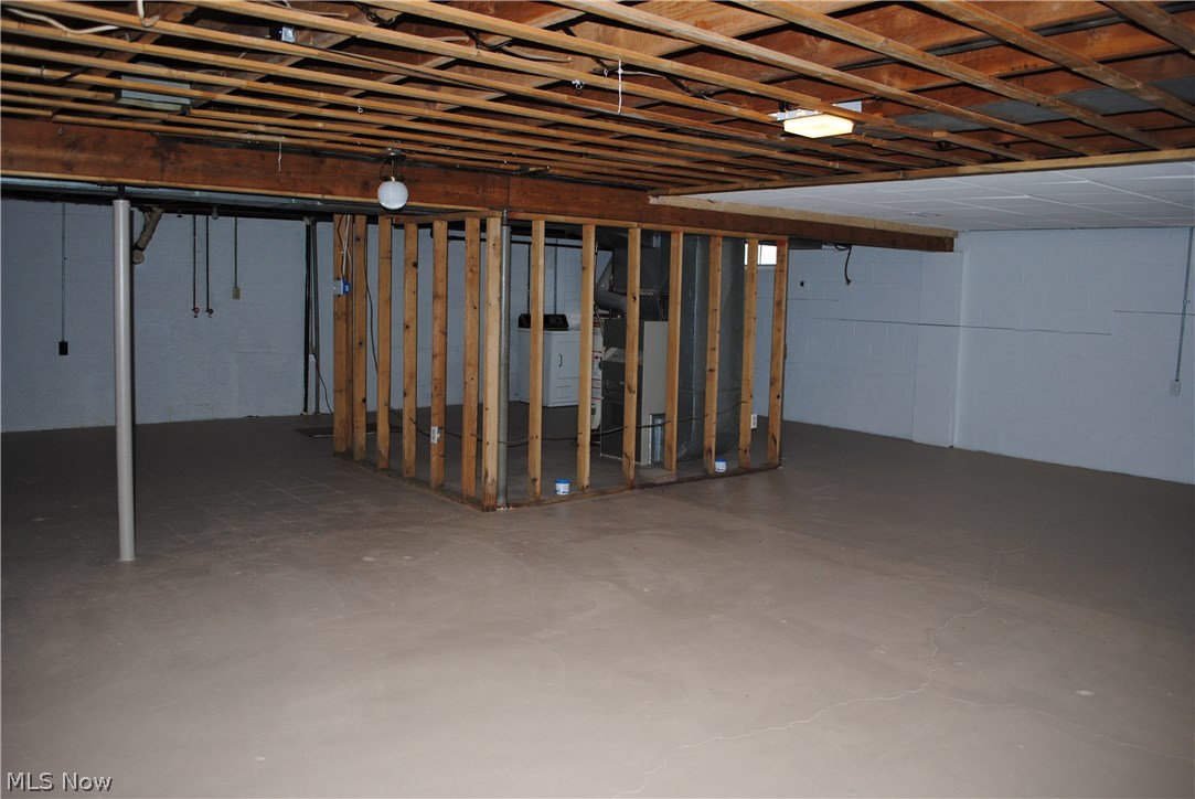 4767 Ridge Road Cortland, OH 44410 - Photo 17 of 23 Gallery Image 17