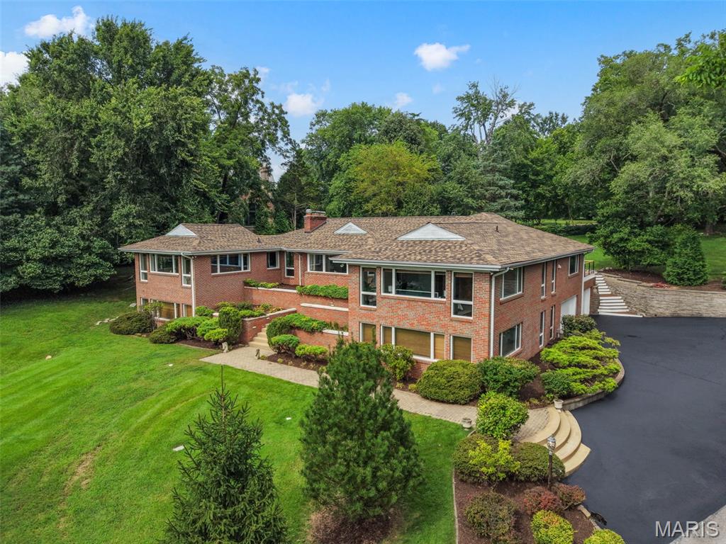 1757 Topping Road Town and Country, MO 63131 - Photo 3 of 97 Gallery Image 3