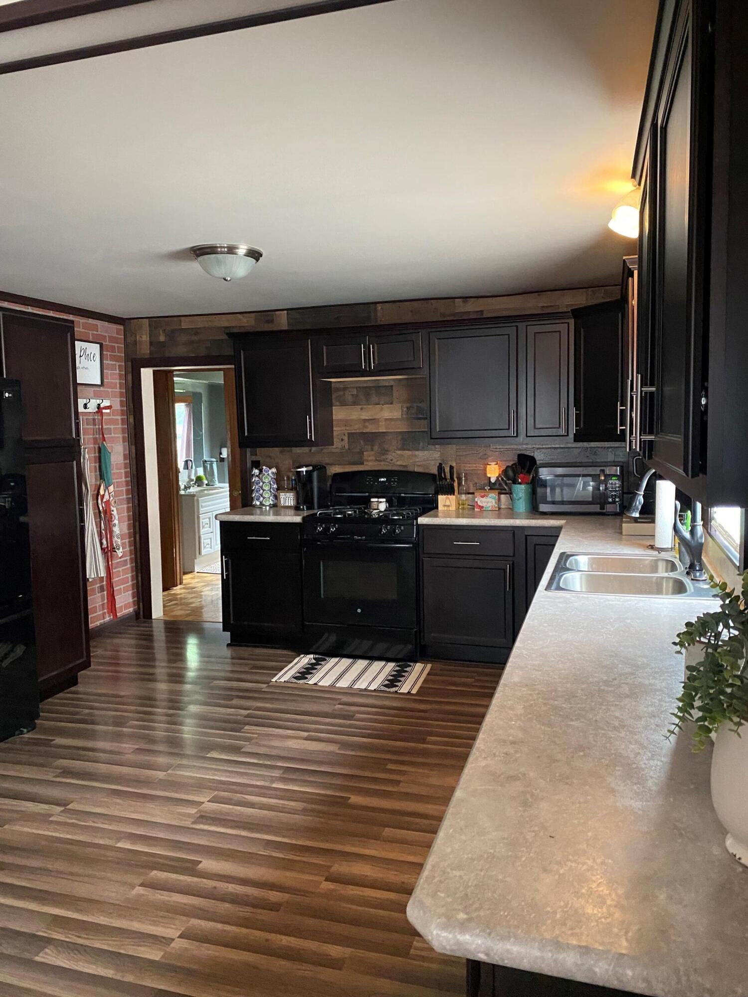 181 North Bauer Road Wooster, OH 44691 - Photo 15 of 18 Gallery Image 15