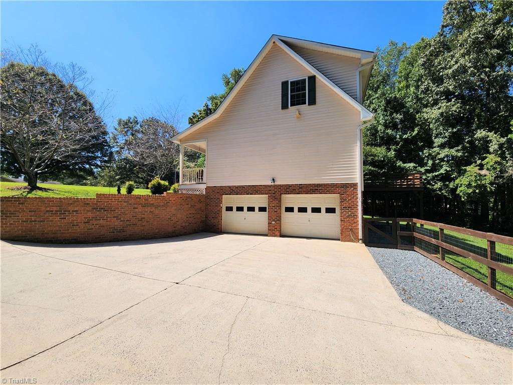 7935 Rte 2156 Walnut Cove, NC 27052 - Photo 6 of 34 Gallery Image 6