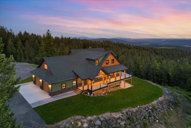 $1,995,000 | 6650 Blueridge Way, Deer Park, WA 99006