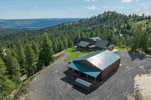 $1,995,000 | 6650 Blueridge Way, Deer Park, WA 99006
