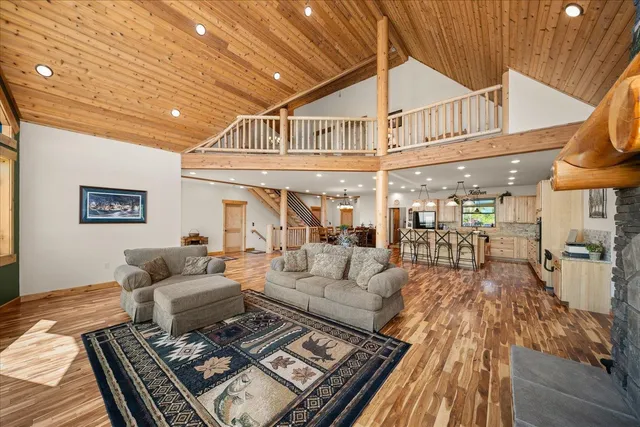 $1,995,000 | 6650 Blueridge Way, Deer Park, WA 99006