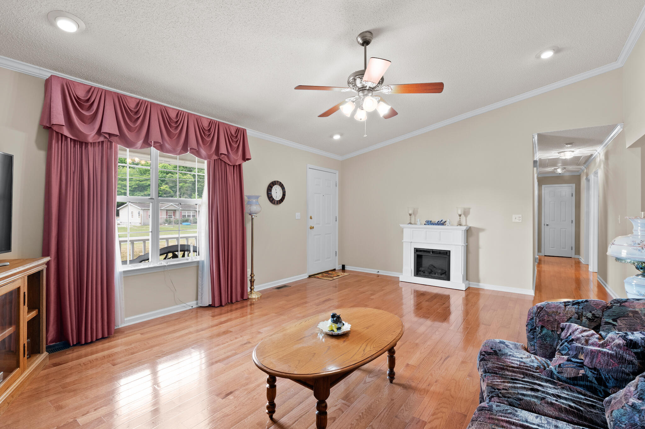 1651 Dallas Lake Road Hixson, TN 37343 - Photo 3 of 22 1651 Dallas Lake Rd 20