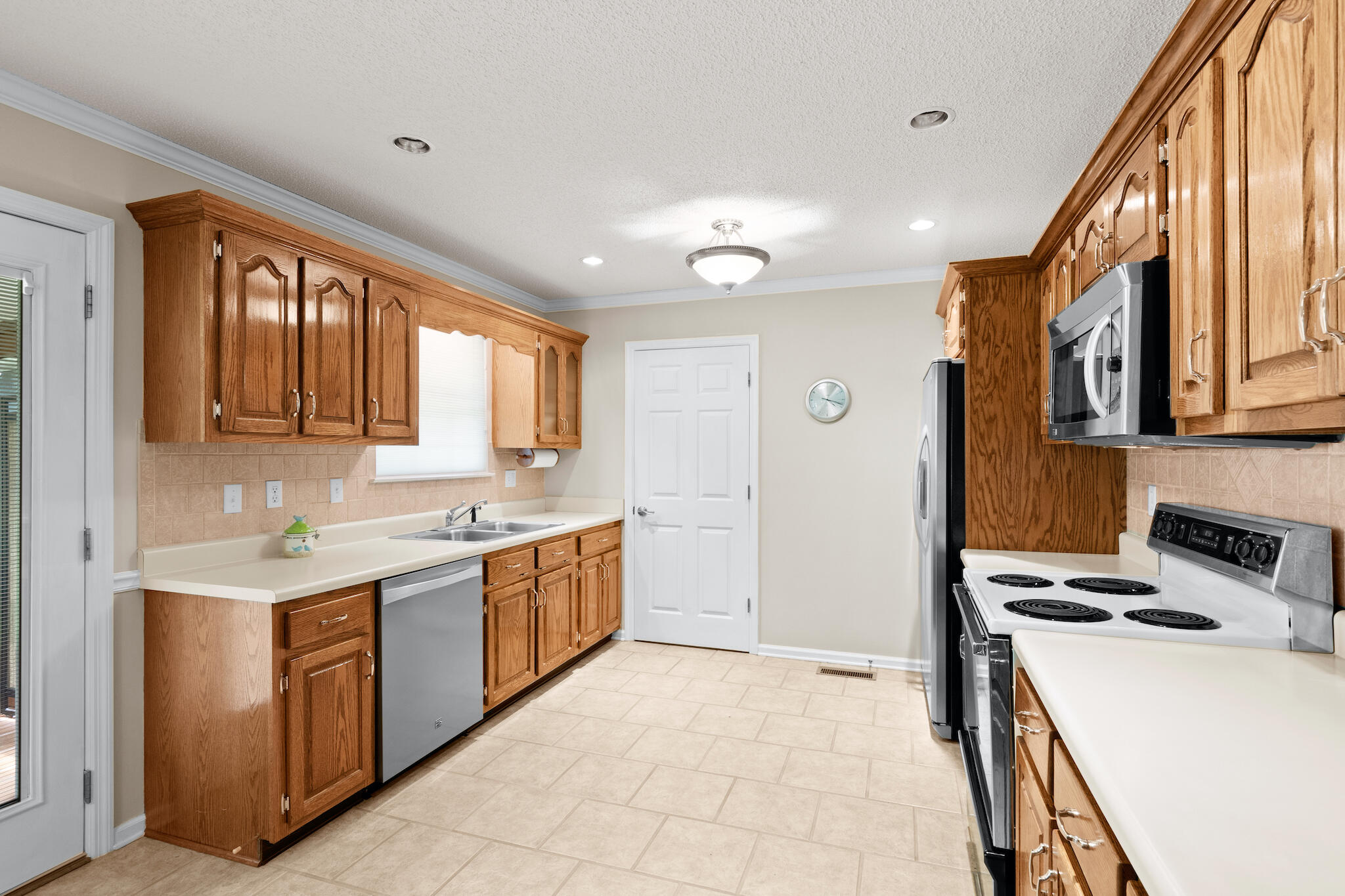 1651 Dallas Lake Road Hixson, TN 37343 - Photo 6 of 22 1651 Dallas Lake Rd 24