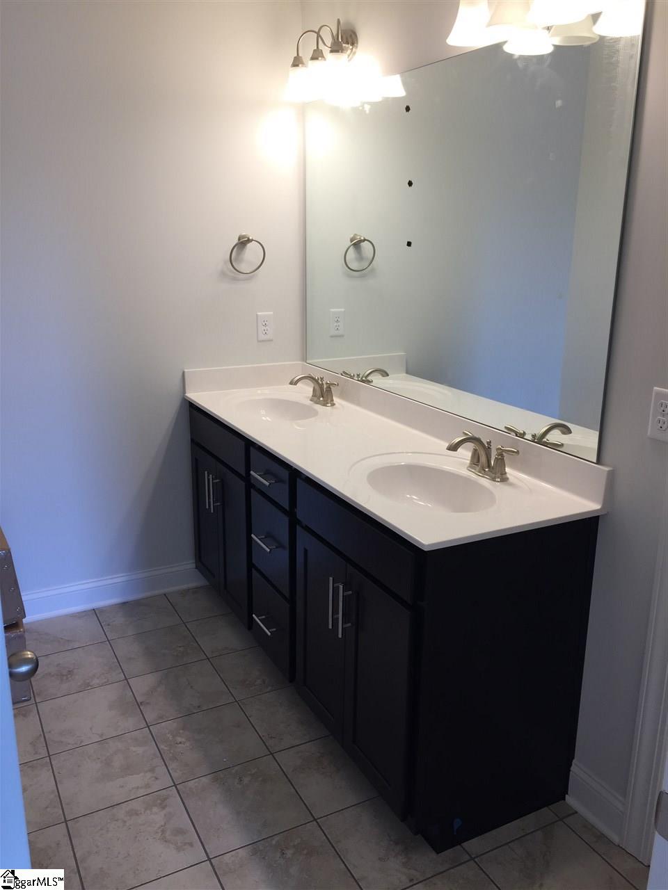 11 Bell Road Greenville, SC 29607 - Photo 15 of 22 Gallery Image 15