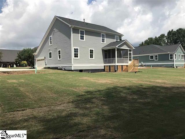 11 Bell Road Greenville, SC 29607 - Photo 4 of 22 Gallery Image 4