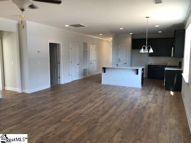 11 Bell Road Greenville, SC 29607 - Photo 8 of 22 Gallery Image 8