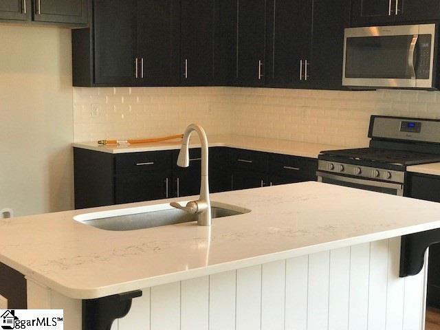 11 Bell Road Greenville, SC 29607 - Photo 9 of 22 Gallery Image 9