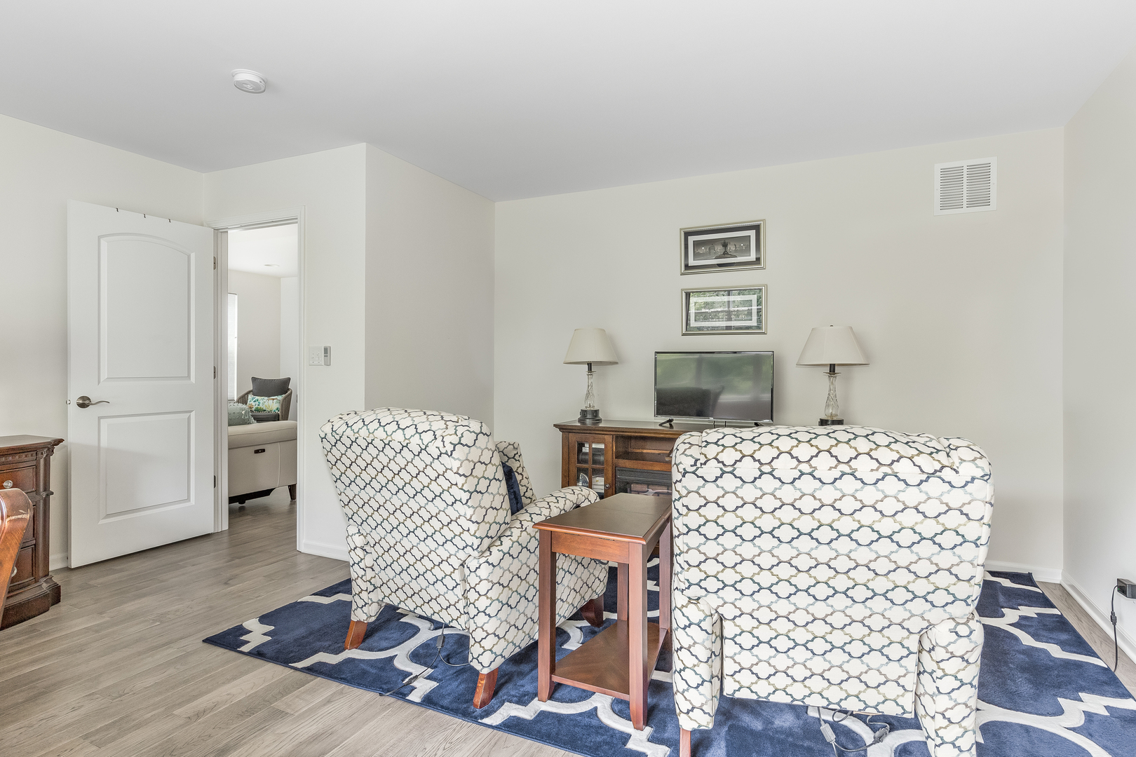 5831 Oak Ridge Way Lisle, IL 60532 - Photo 21 of 34