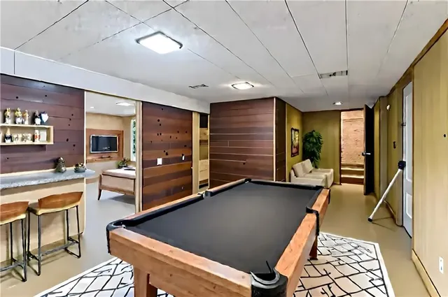 $209,900 | 4212 East 105 Street, Kansas City, MO 64137