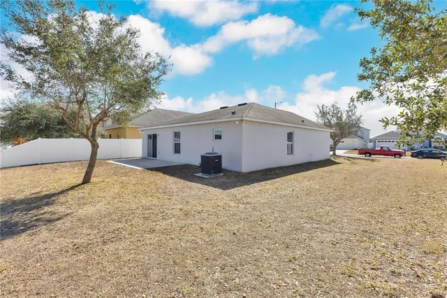 $320,000 | 5441 Silver Thistle Lane, St. Cloud, FL 34772