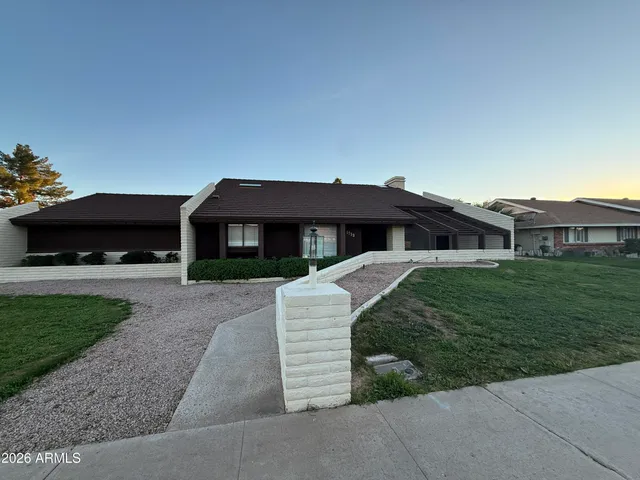 $2,850 | 1753 East Gable Avenue, Mesa, AZ 85204