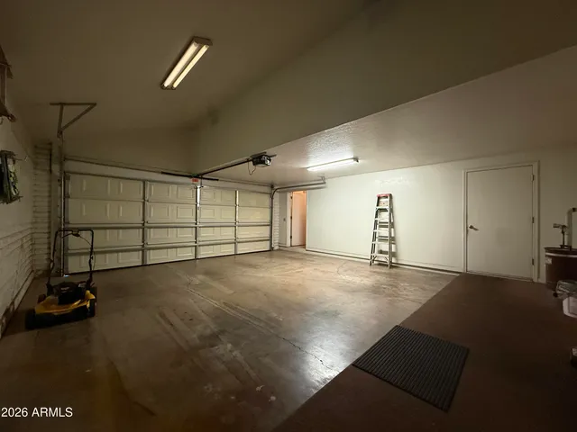 $2,850 | 1753 East Gable Avenue, Mesa, AZ 85204