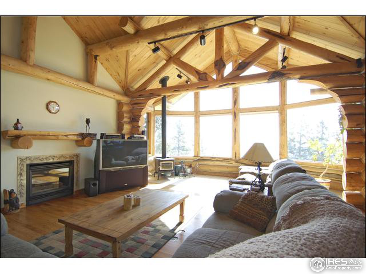 11331 Shimley Road Golden, CO 80403 - Photo 4 of 12 Gallery Image 4